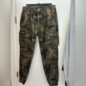 NWT Fashion Nova joggers